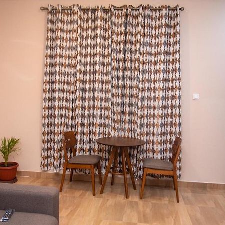 Mojo Apartment, Тема Екстериор снимка